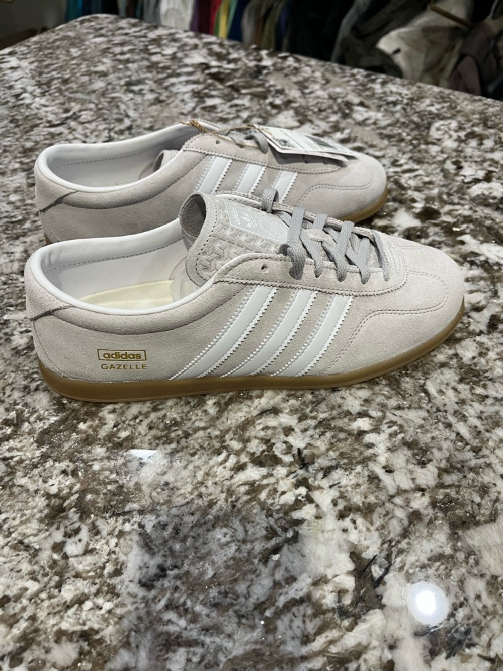 Adidas Gazelle Lo Pro W JS4516 Grey White Gum Women's Sizes 9 - Picture 6 of 8